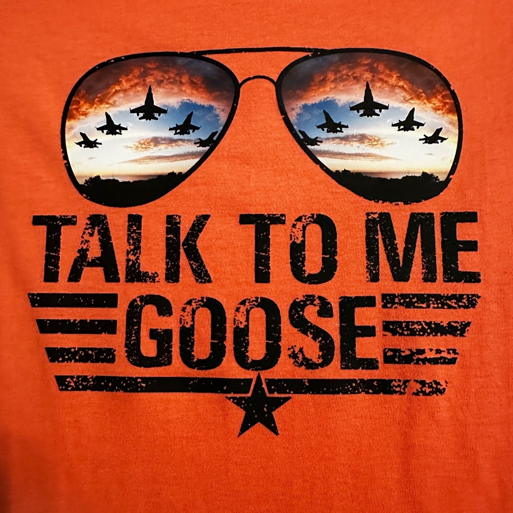 Women’s tee